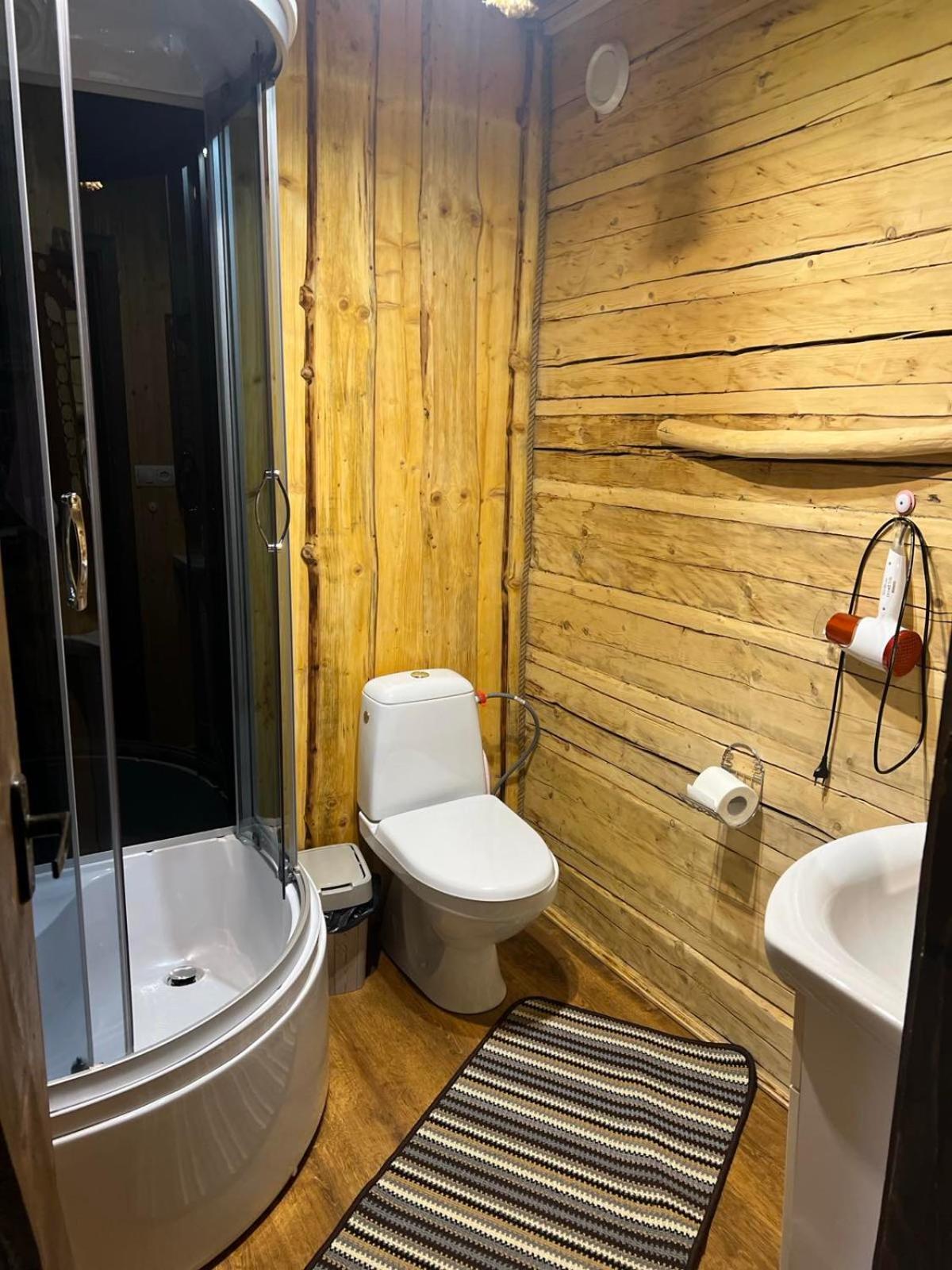 Hotel "Файна Хата" Synevyrsʼka Polyana Exteriér fotografie